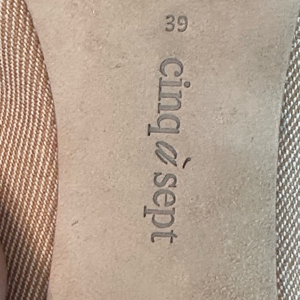 Cinq a Sept Sylvie Pointed Toe Tan/Cream Slingback Designer Kitten Heels, 39/9 - Picture 4 of 9